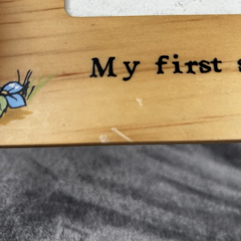Vintage Disney Classic Pooh Baby My First Steps Picture Frame Wooden Easel Back